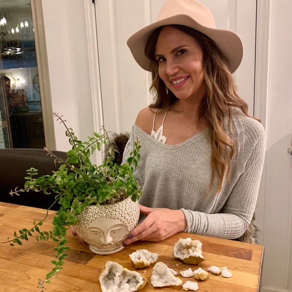 Meet your Posher, Krissy - Picture 4 of 6